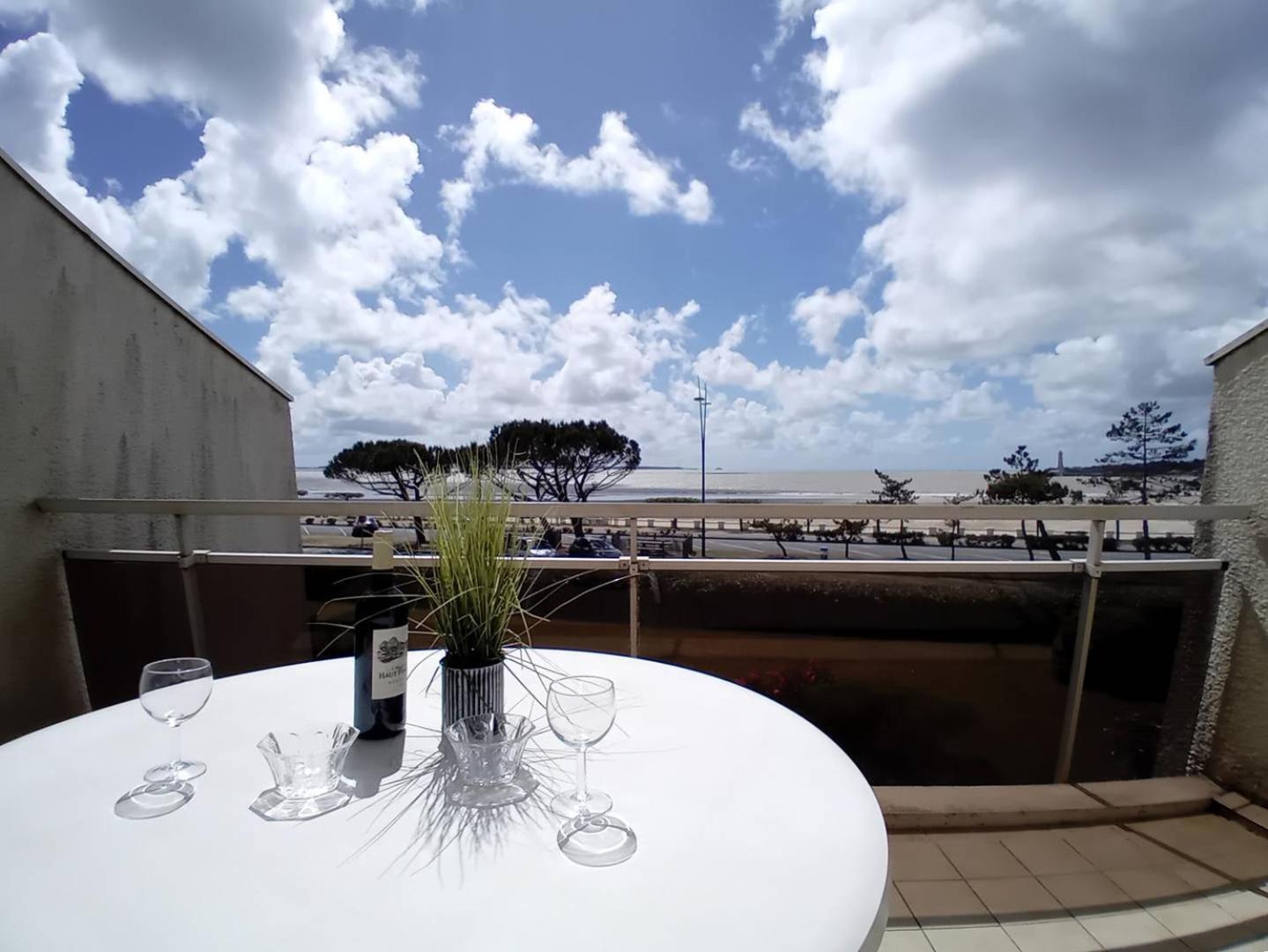 Saint Georges De Didonne - Appartement Face A La Plage - Etoile De Mer מראה חיצוני תמונה